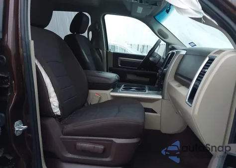 2015 Ram 1500 Lone Star z USA, uszkodzony, nr VIN 1C6RR6LT0FS566556